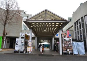 おかやま国スポ、フィギュア・アイスホッケー会場のヘルスピア倉敷＝28日、倉敷市