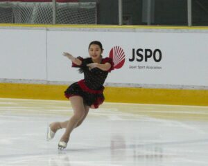 フィギュアスケート少年女子SPで演技する鈴木志帆（大阪）（１月２８日、nepiaアイスアリーナ）
